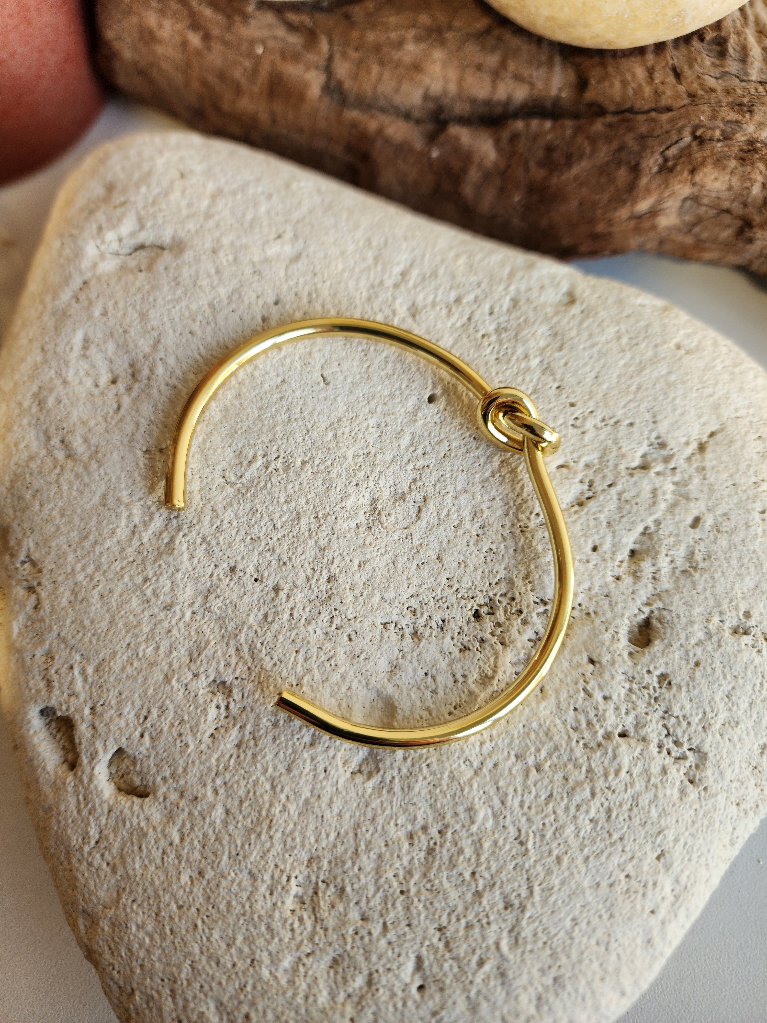Bracelet jonc ajustable nœud