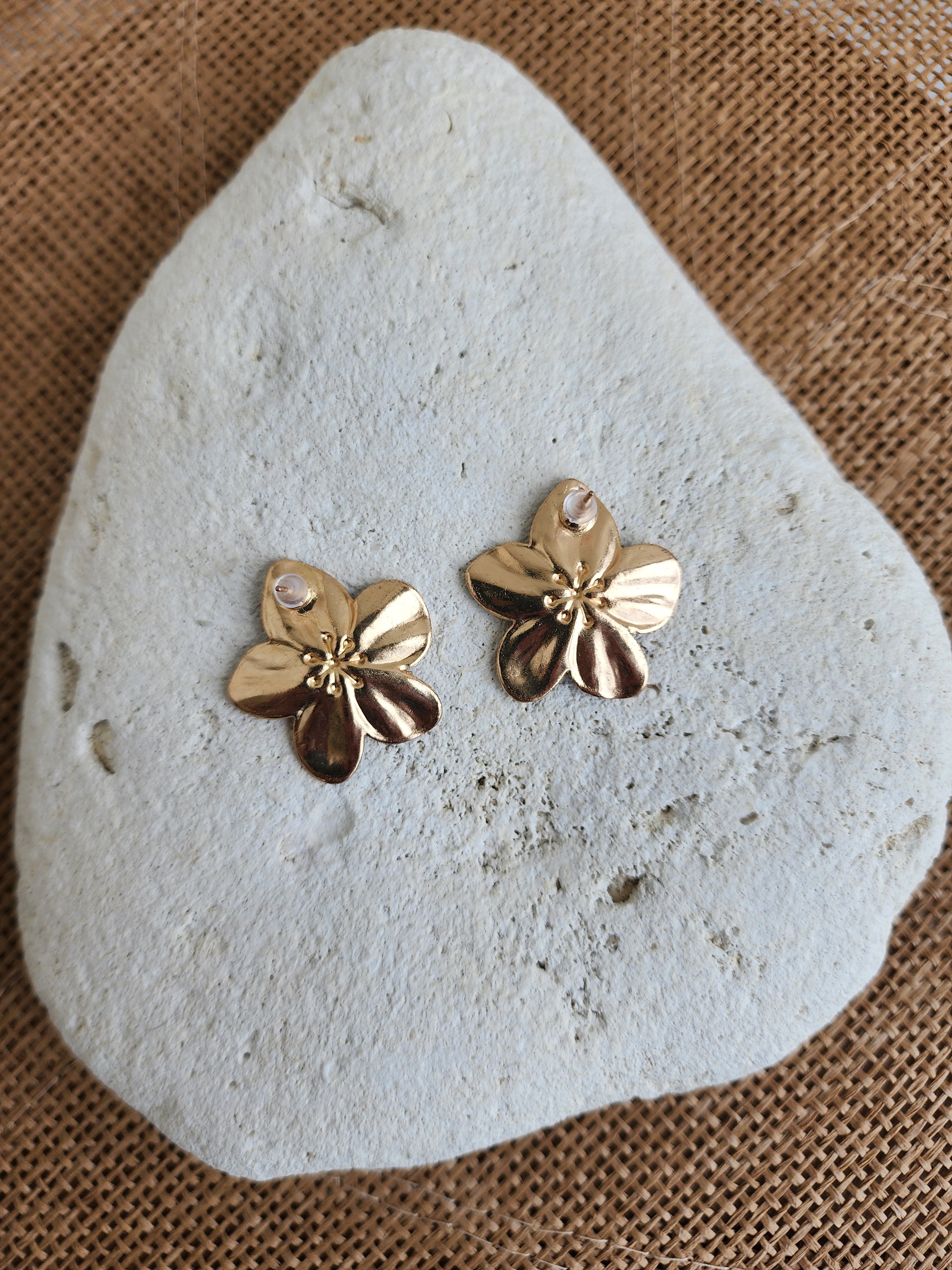 Boucles d'oreilles fleurs imprimées léopard
