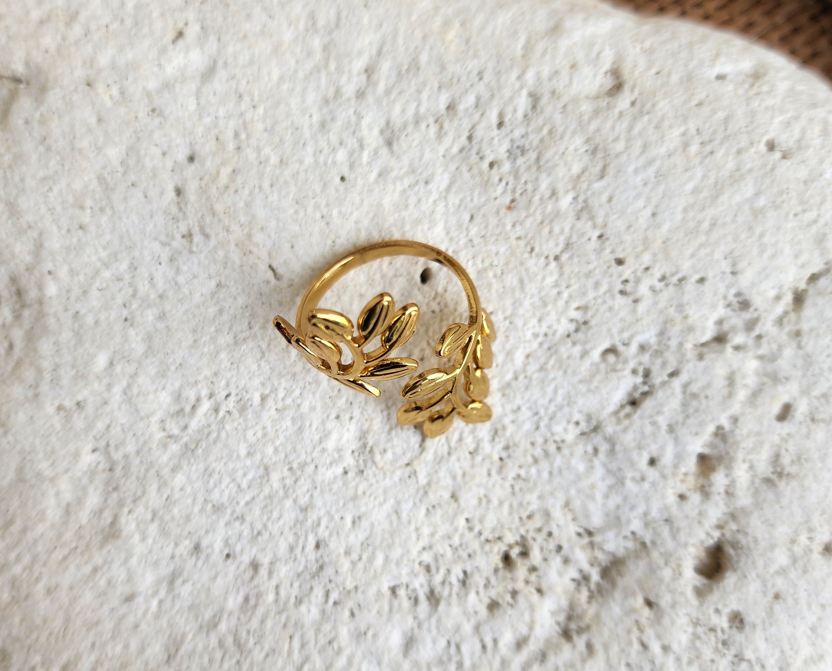 Bague ajustable feuilles