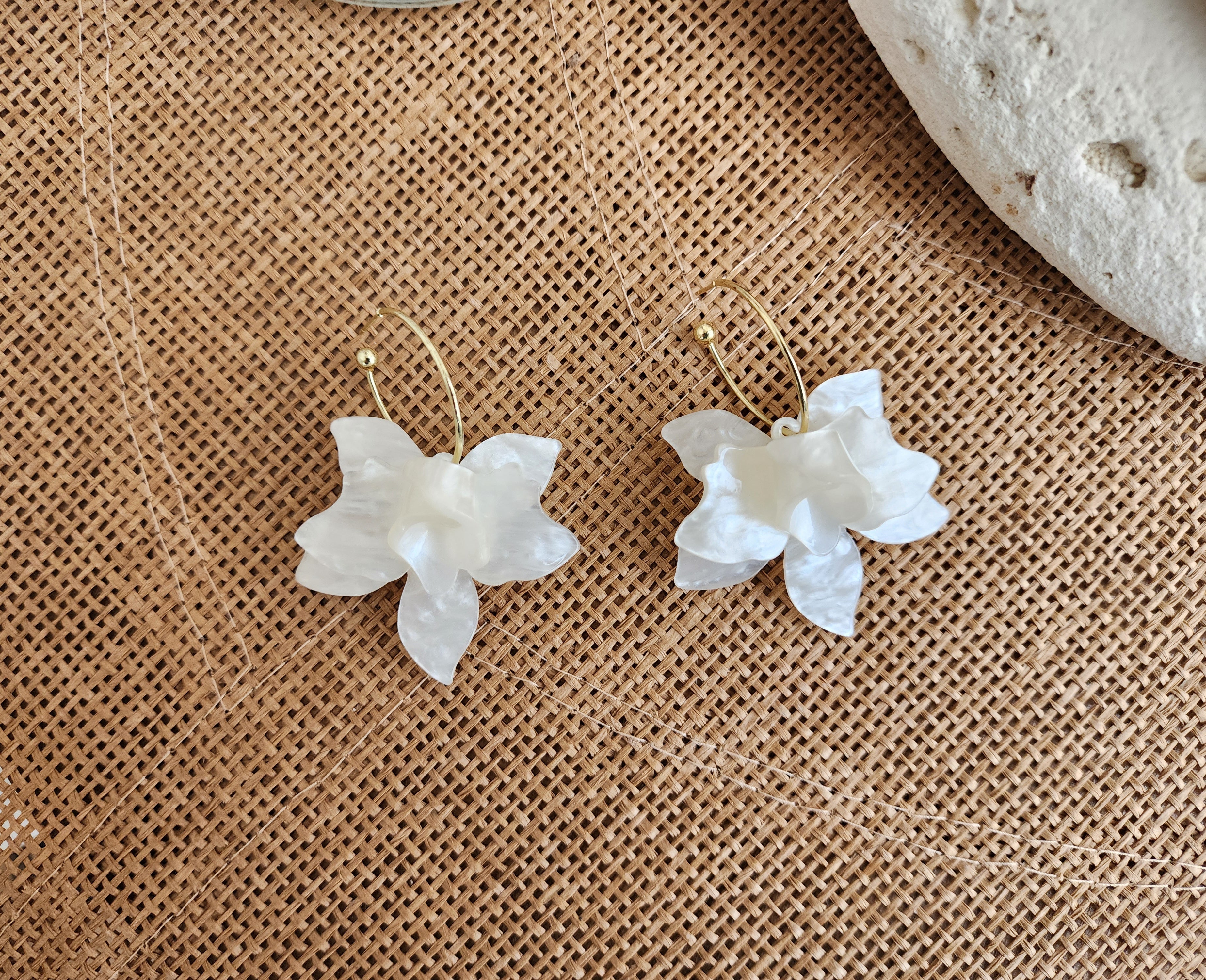 Boucles d'oreilles créoles fleurs