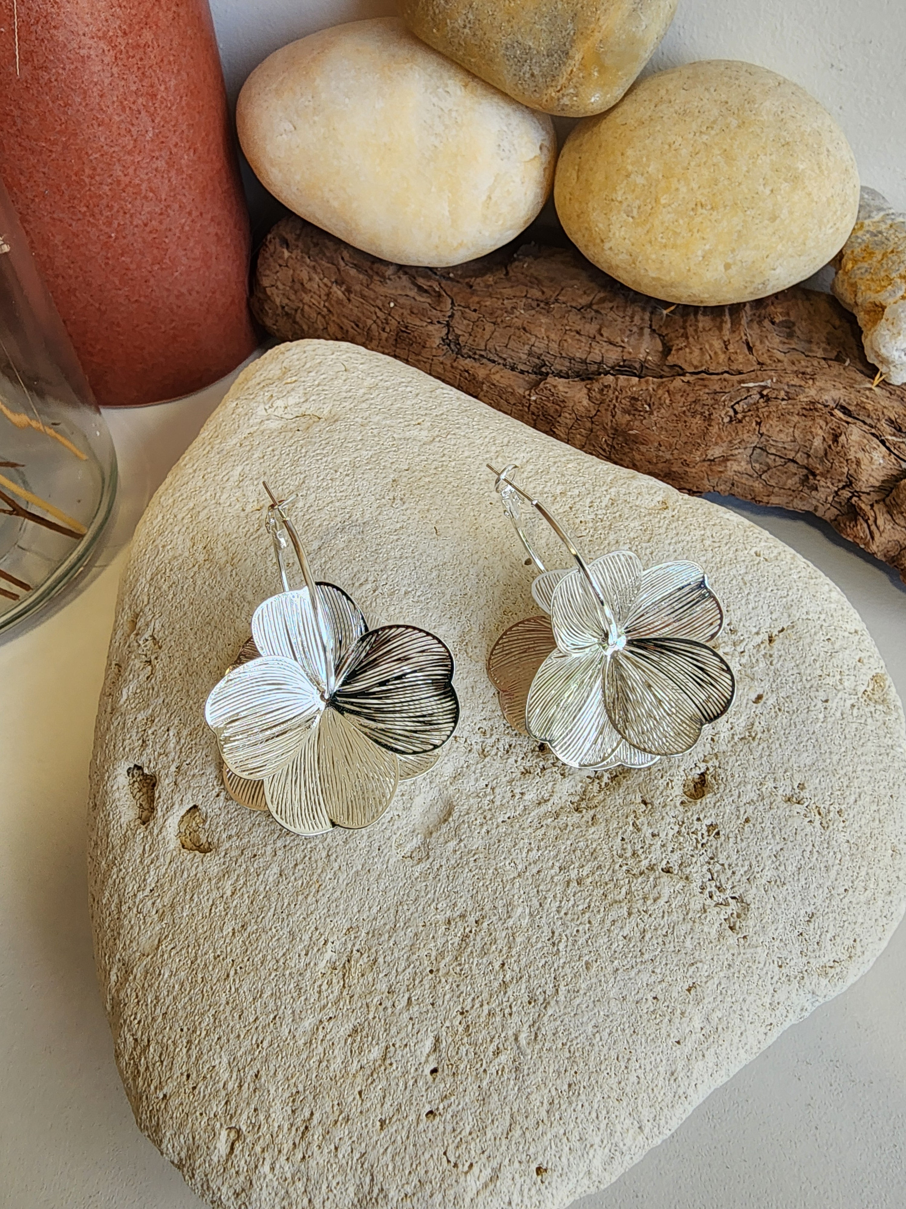 Boucles d'oreilles créoles fleurs