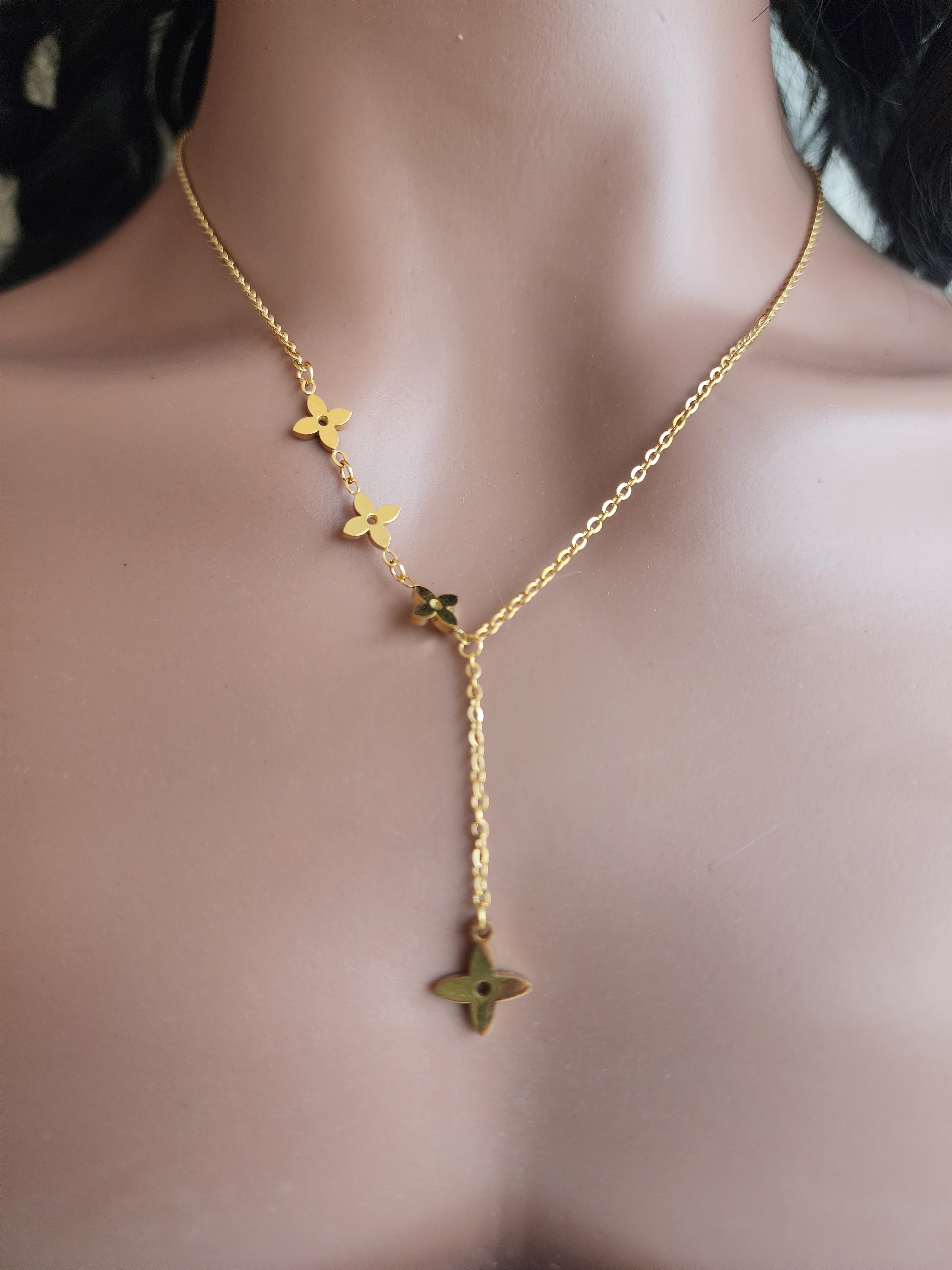 Collier Y  étoiles