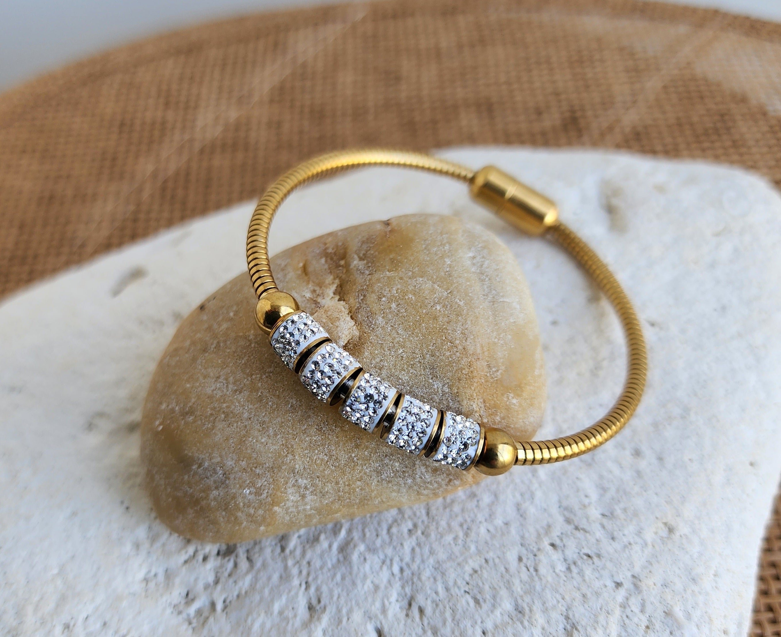 Bracelet perles cylindriques strass