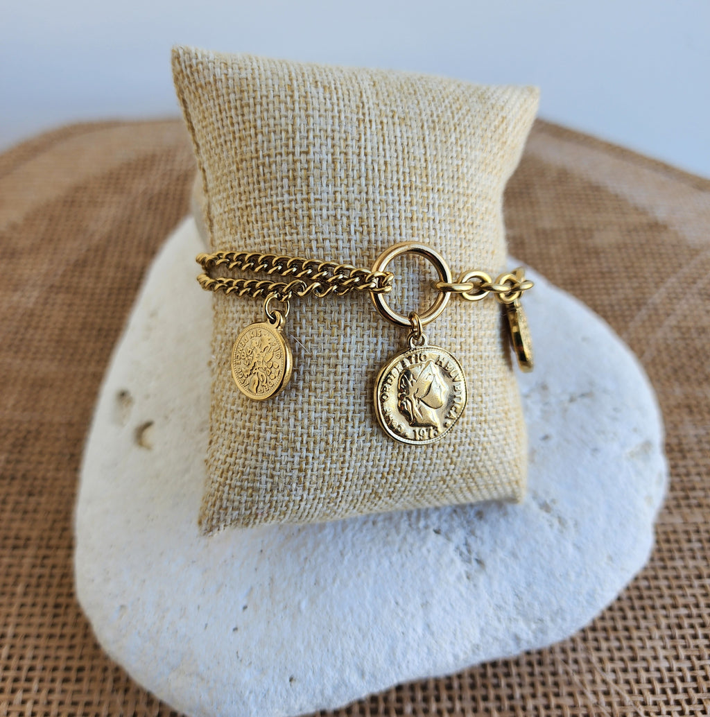 Bracelet breloques médaille