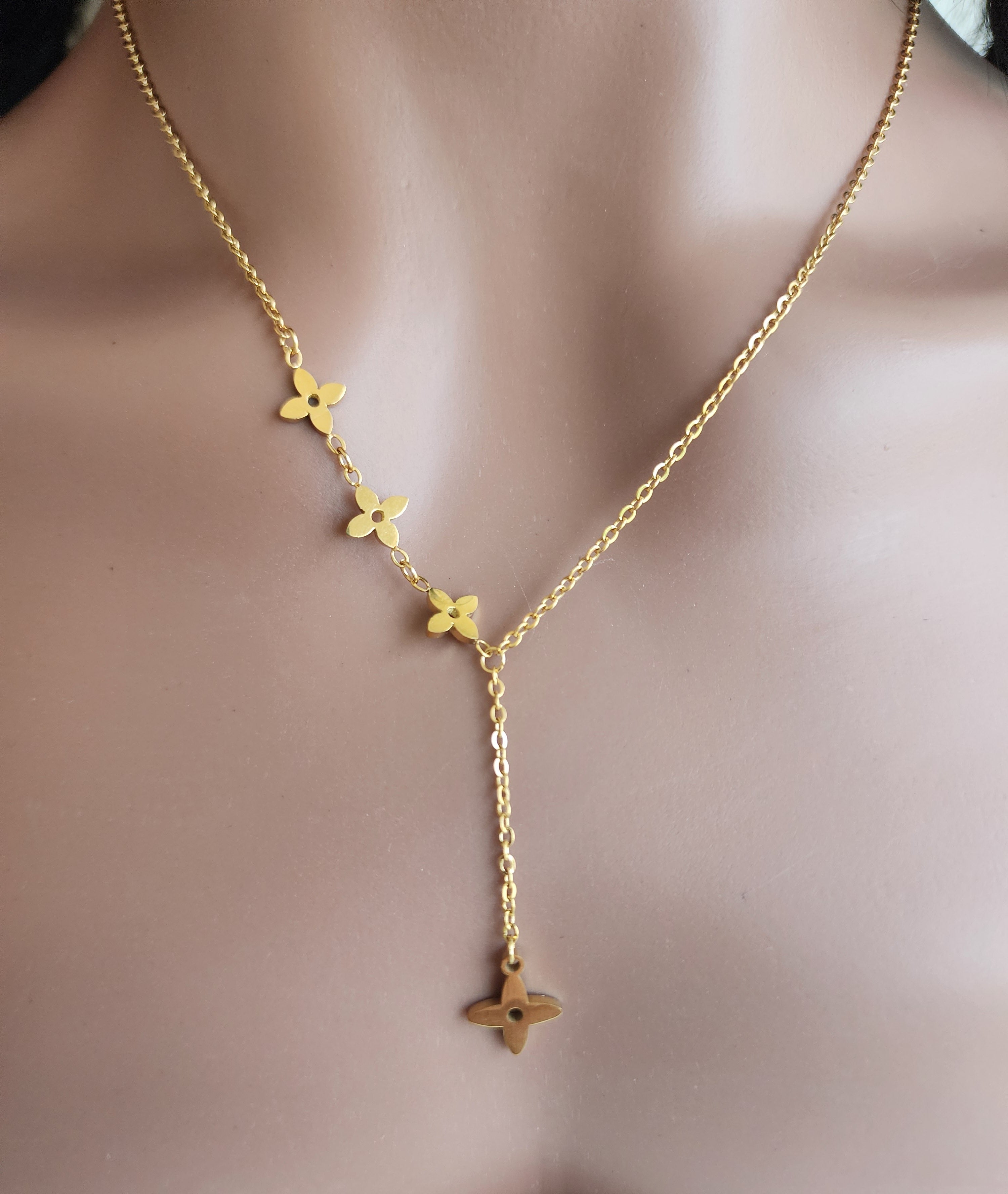 Collier Y  étoiles