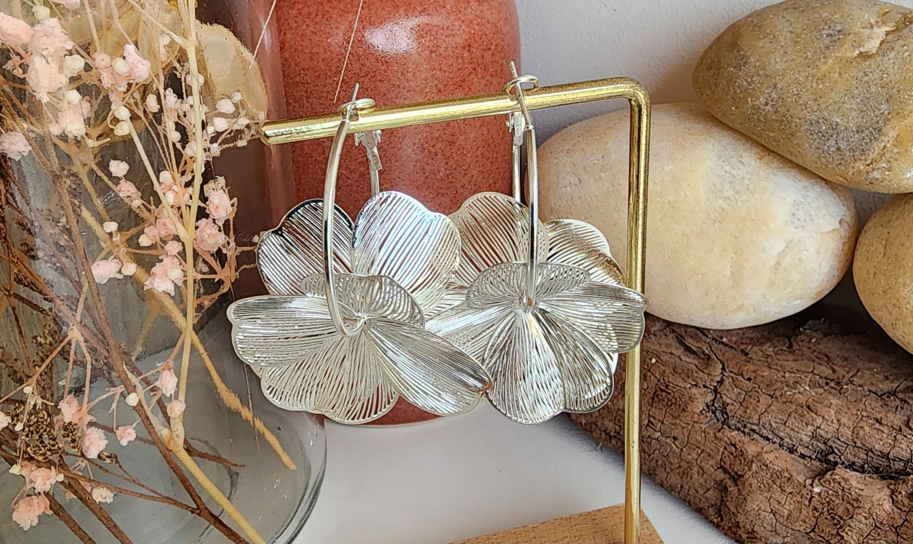 Boucles d'oreilles créoles fleurs