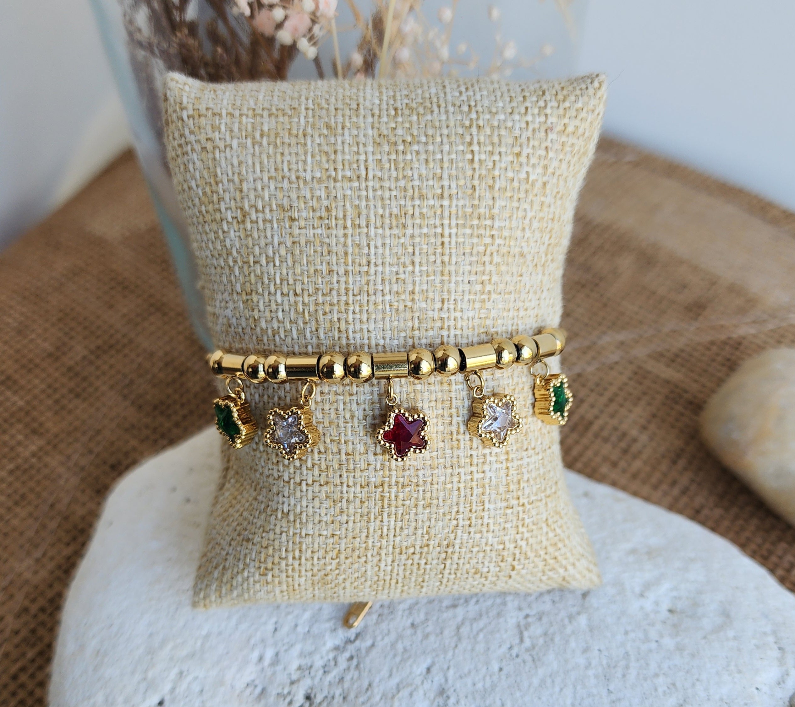 Bracelet à breloques fleurs