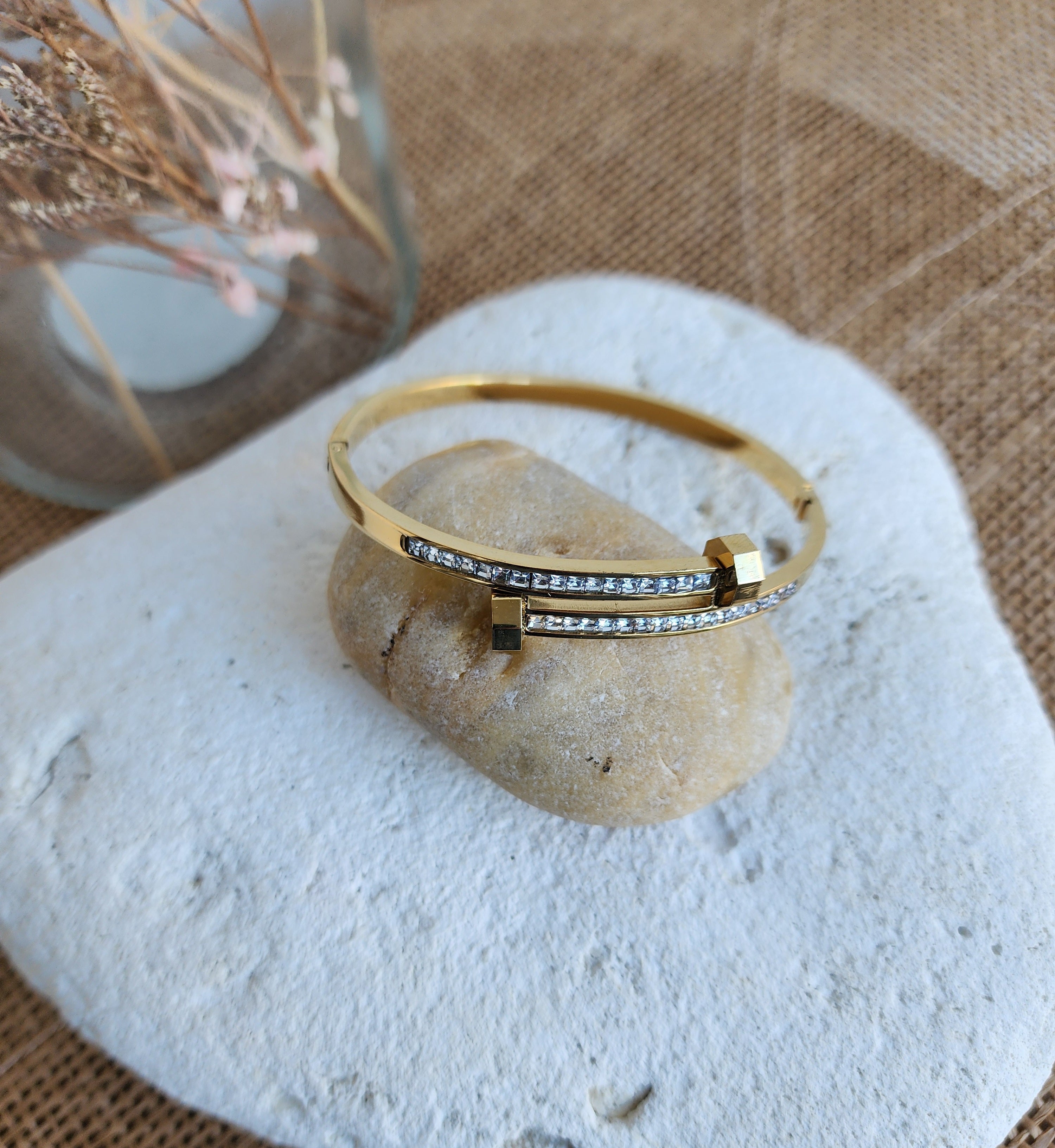 Bracelet jonc clous et strass