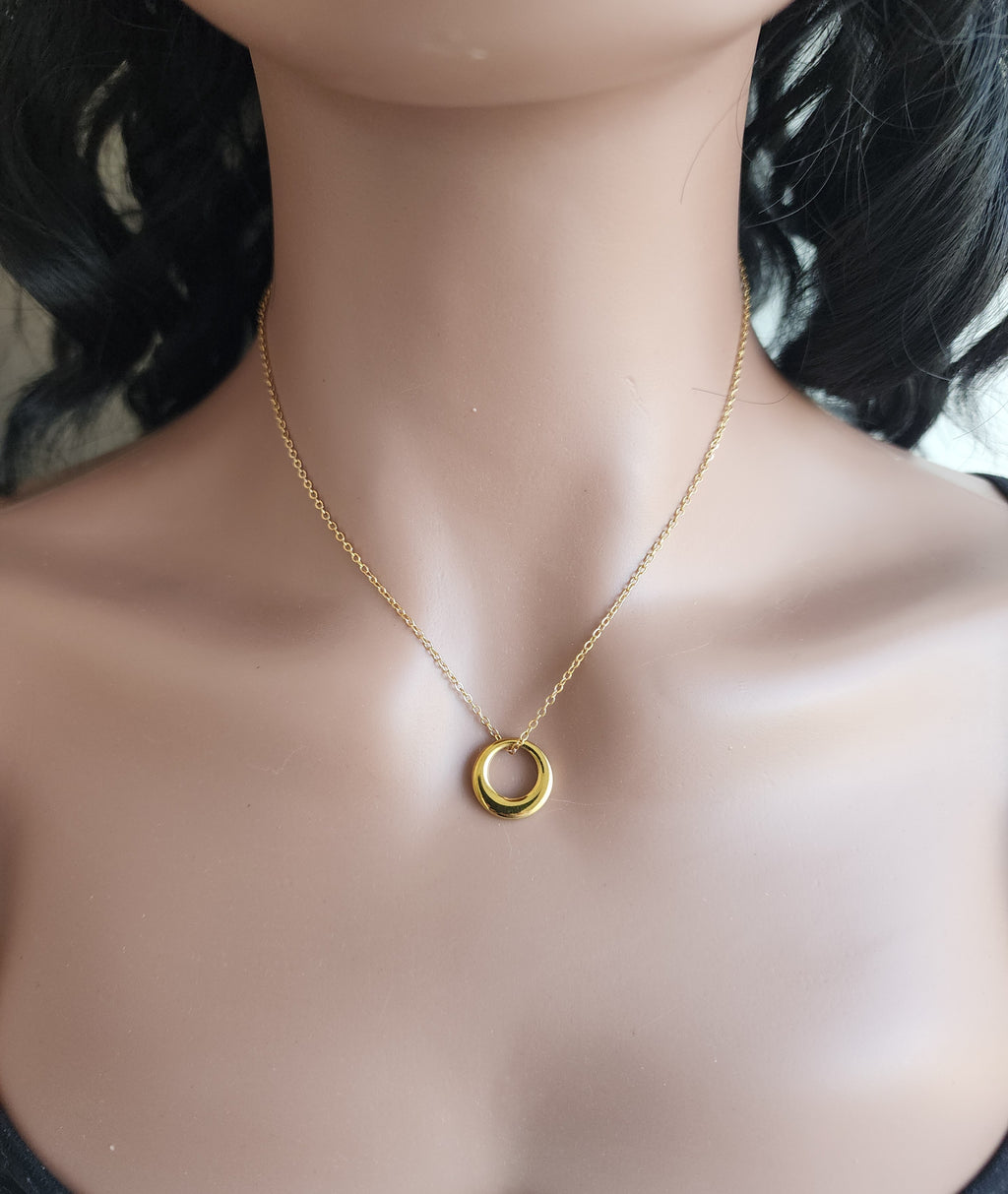 Collier pendentif anneau