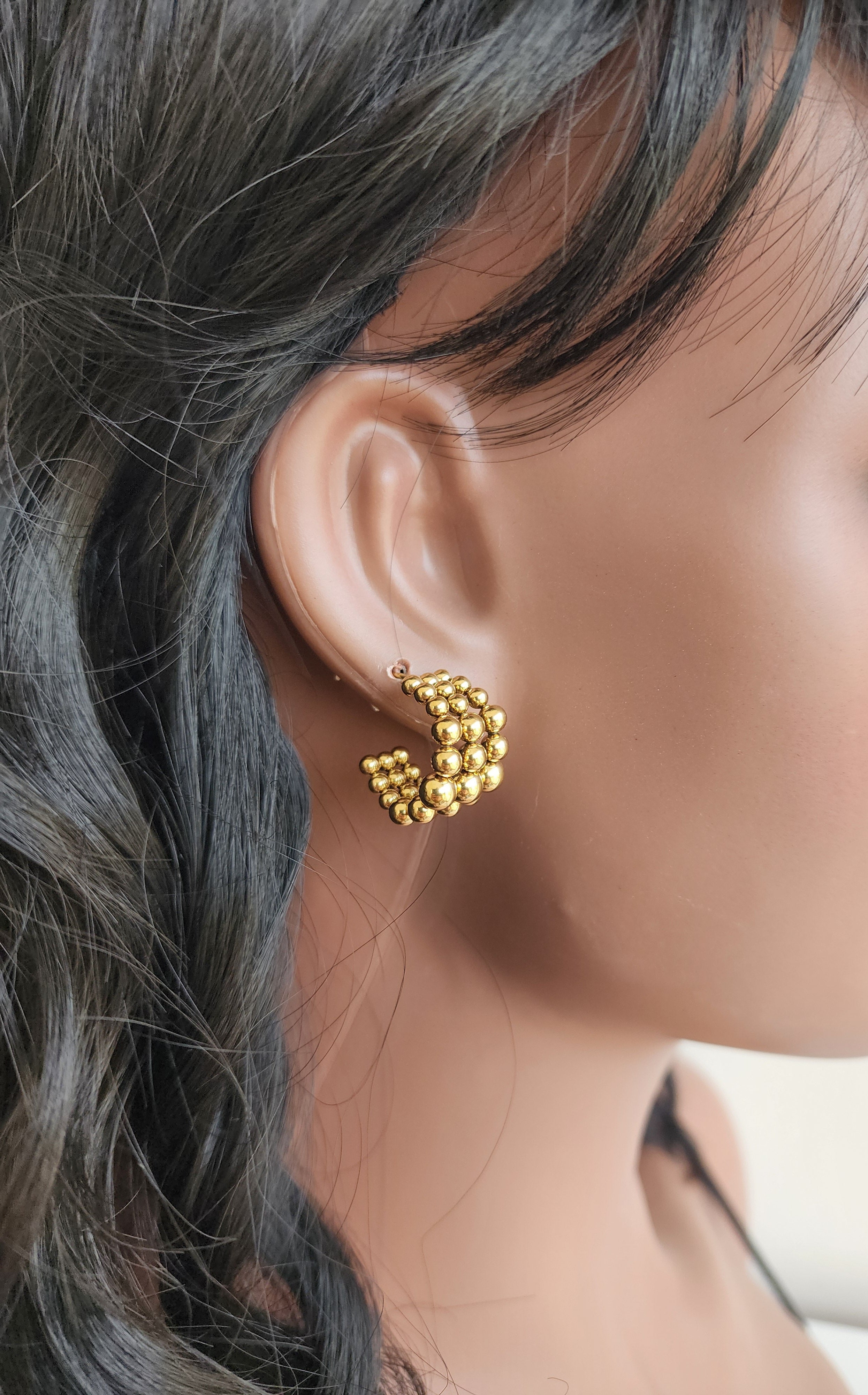 Boucles d'oreilles demi-créoles