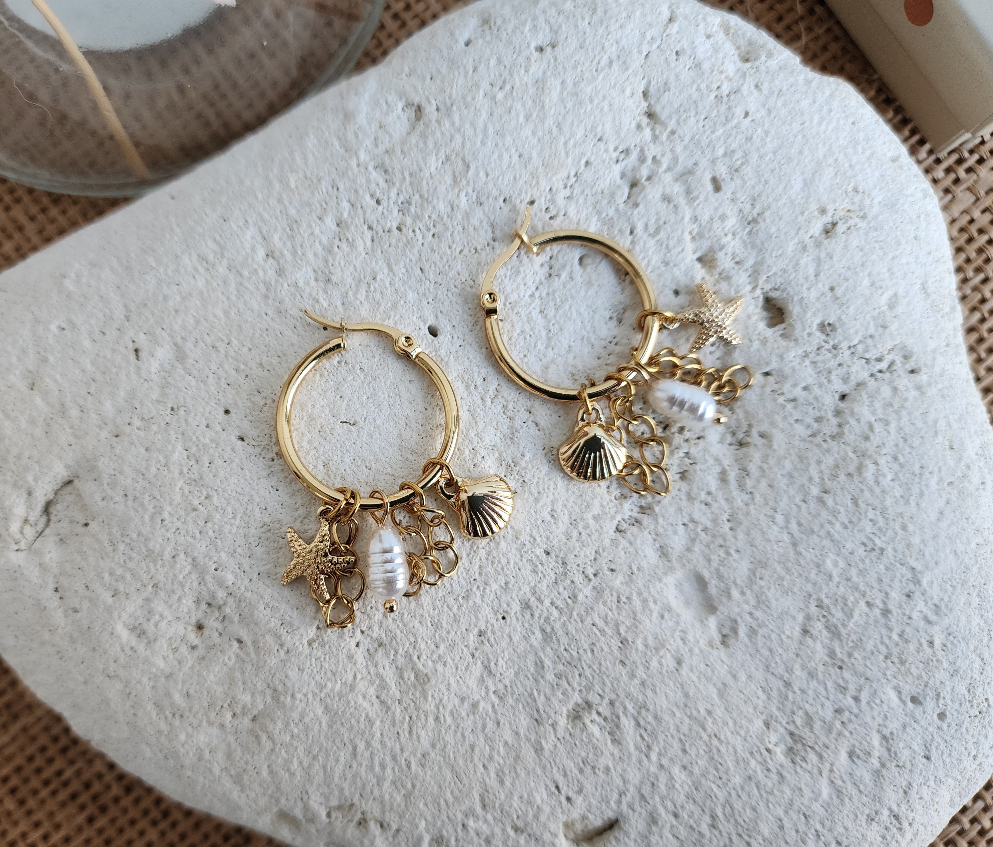 Boucles d'oreilles créoles breloques coquillages