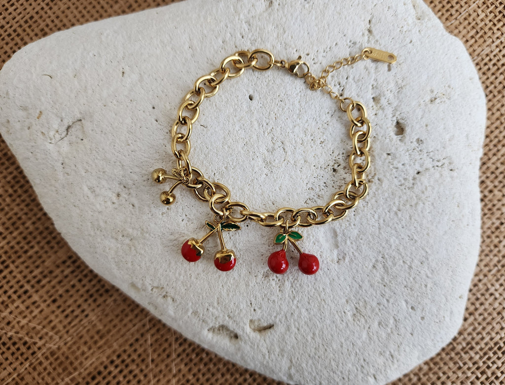 Bracelet à breloques cerises
