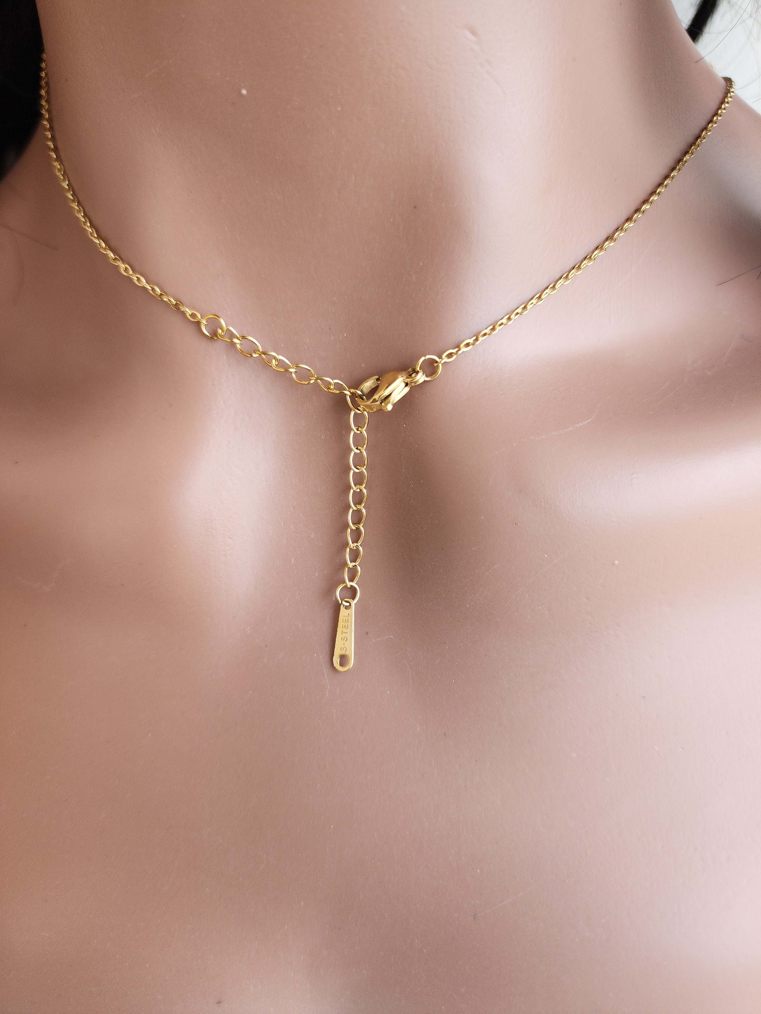 Collier à pendentifs petites breloques