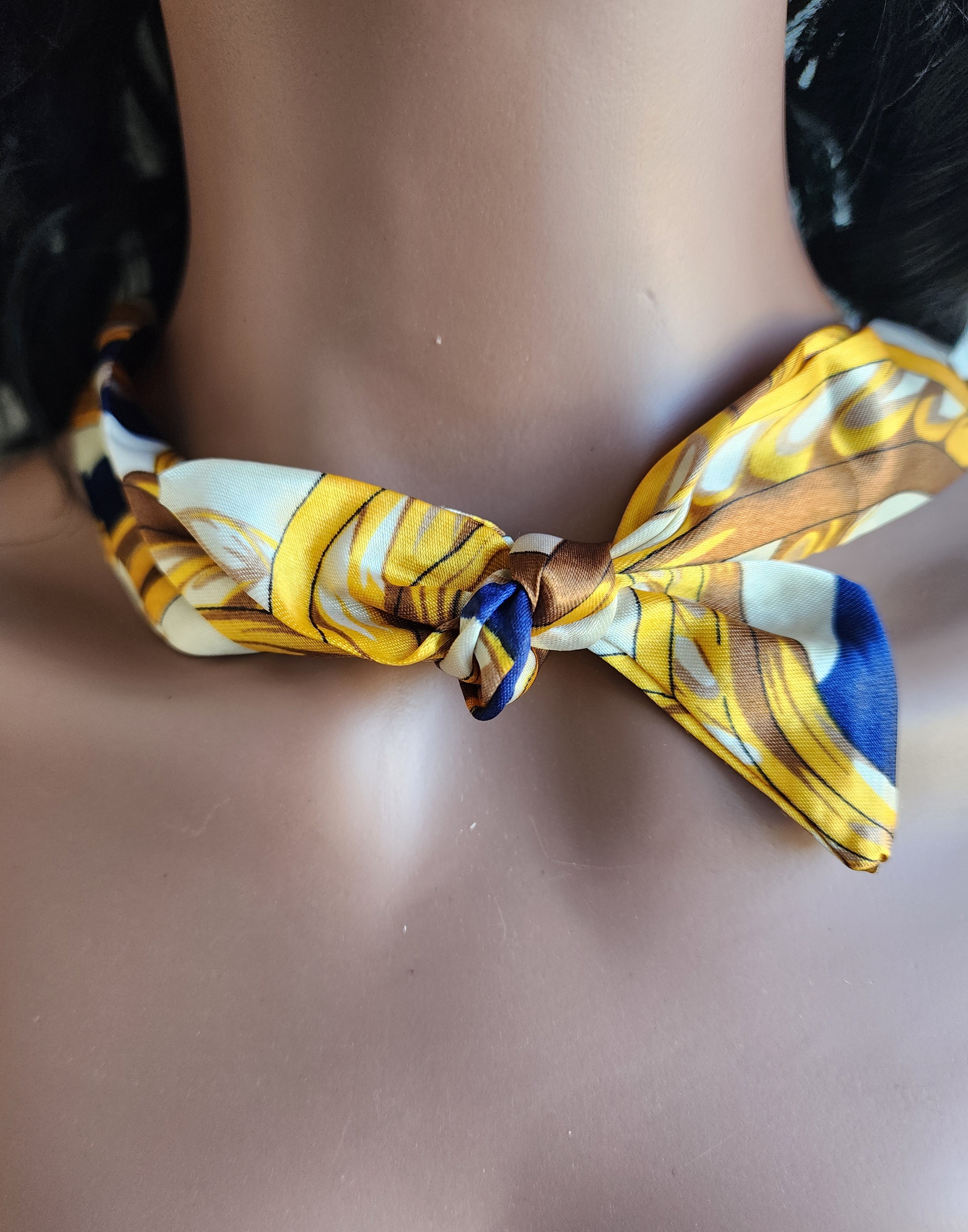 Collier ruban pendentif cœur